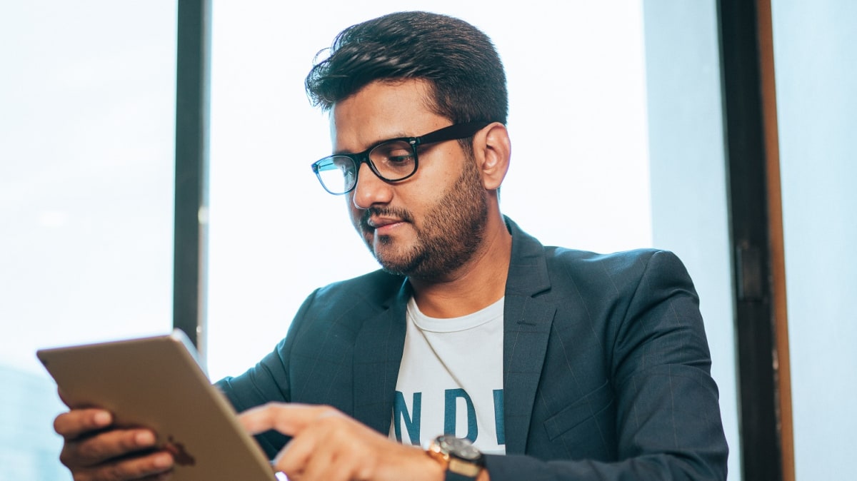 Meet Parmarth Mori: IT Businessman & Tech Entrepreneur Behind the Best Branding Agency in Gujarat, India