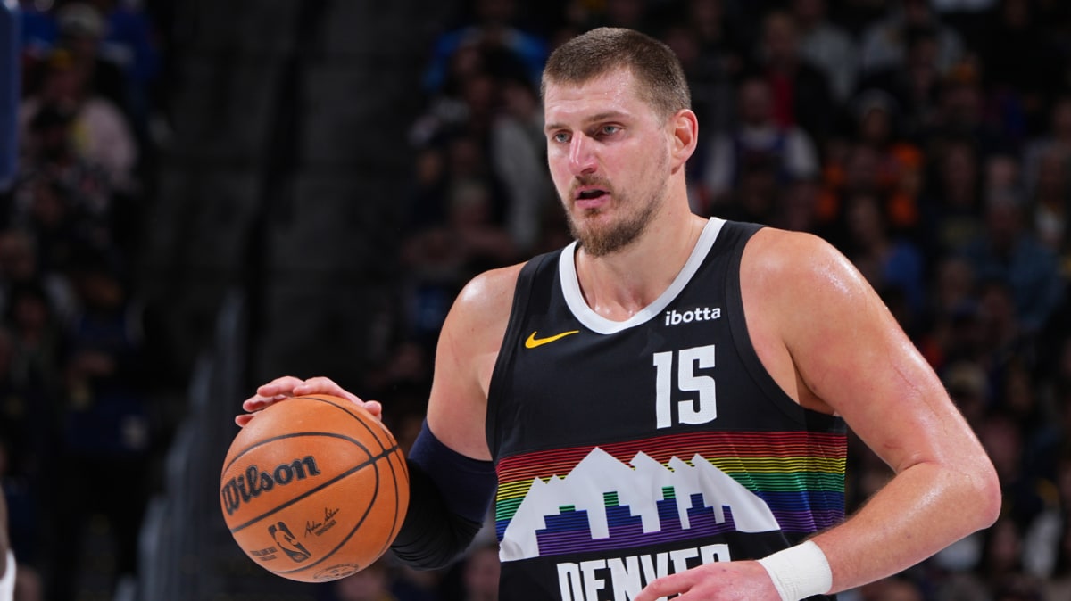 Christmas Day Masterpiece: Jokic Smashes NBA Overtime Record in Win Over Wolves