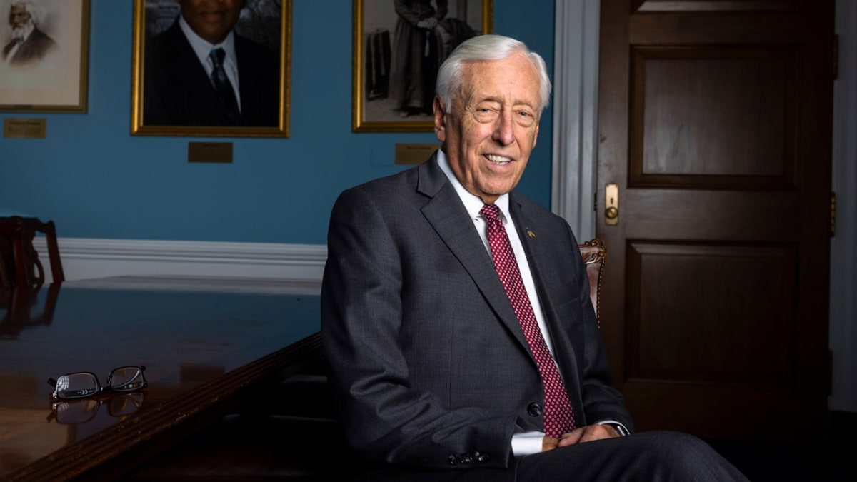 The Consensus Builder Steps Down: Steny Hoyer to Retire from Elected Office in 2026