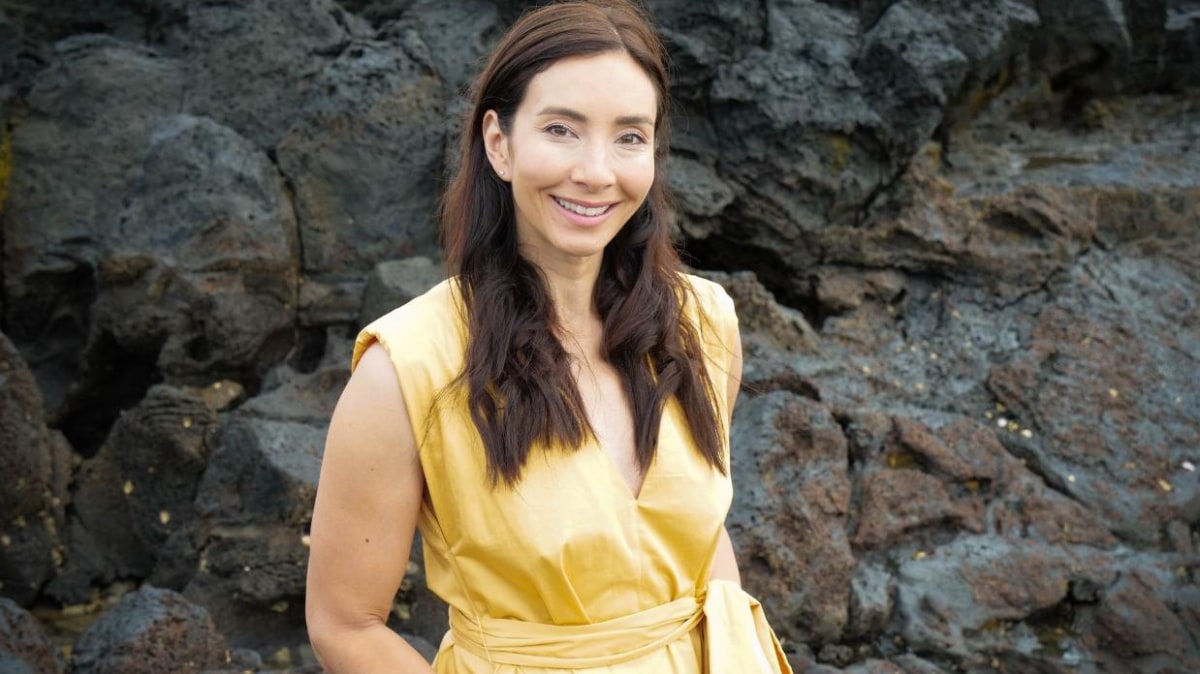 Dr. Michelle Dickinson: Making Science Accessible Through Nanogirl Labs